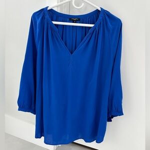 Anne Carson Blue Blouse Looks Great On PRICED TO SELL